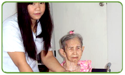 บริการดูแลผู้สูงอายุ,รับสมัครพนักงานดูแลผู้สูงอายุ,บริการดูแลผู้ป่วย,ศูนย์ดูแลผู้สูงอายุ